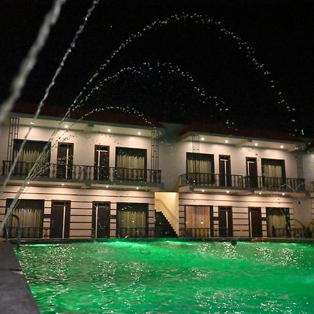 Moon Star Beach Resort 만다르모니 외부 사진