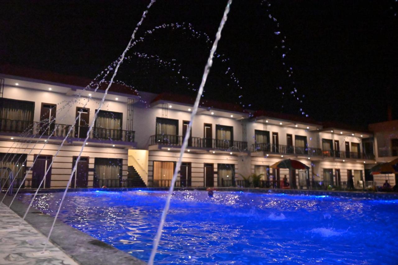 Moon Star Beach Resort 만다르모니 외부 사진