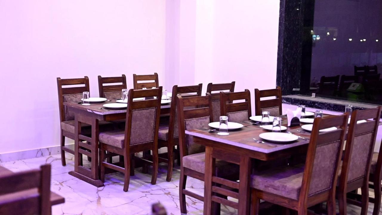 Moon Star Beach Resort 만다르모니 외부 사진