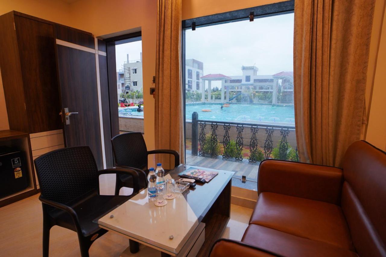 Moon Star Beach Resort 만다르모니 외부 사진